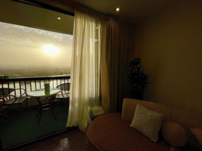 2 Bdrs Madii corniche apartment